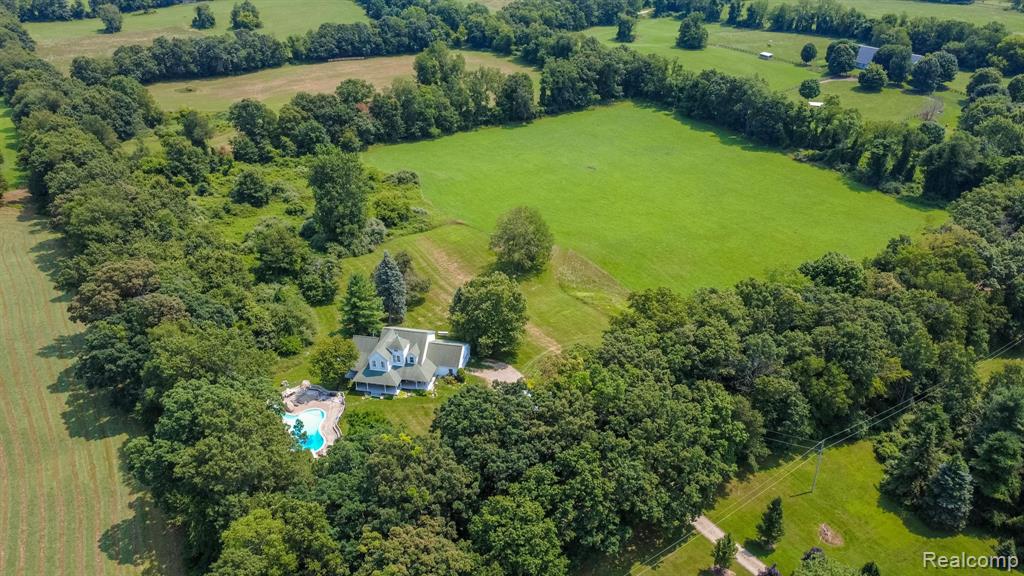 2394 Delano Road Oxford, MI 48371 - Photo 61 of 68