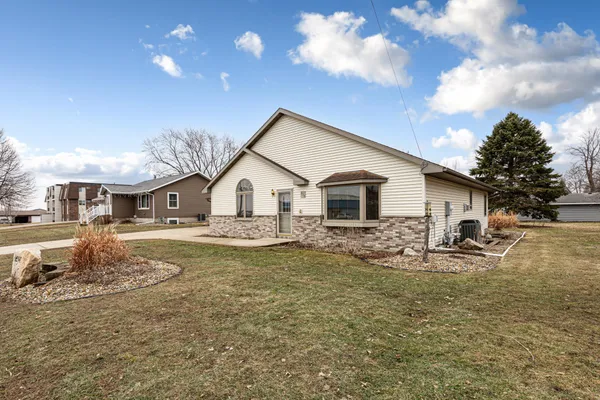 $330,000 | 216 3rd Street Northeast, New Richland, MN 56072