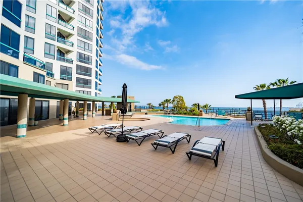 $999,000 | 1310 East Ocean Boulevard, Unit 507, Long Beach, CA 90802