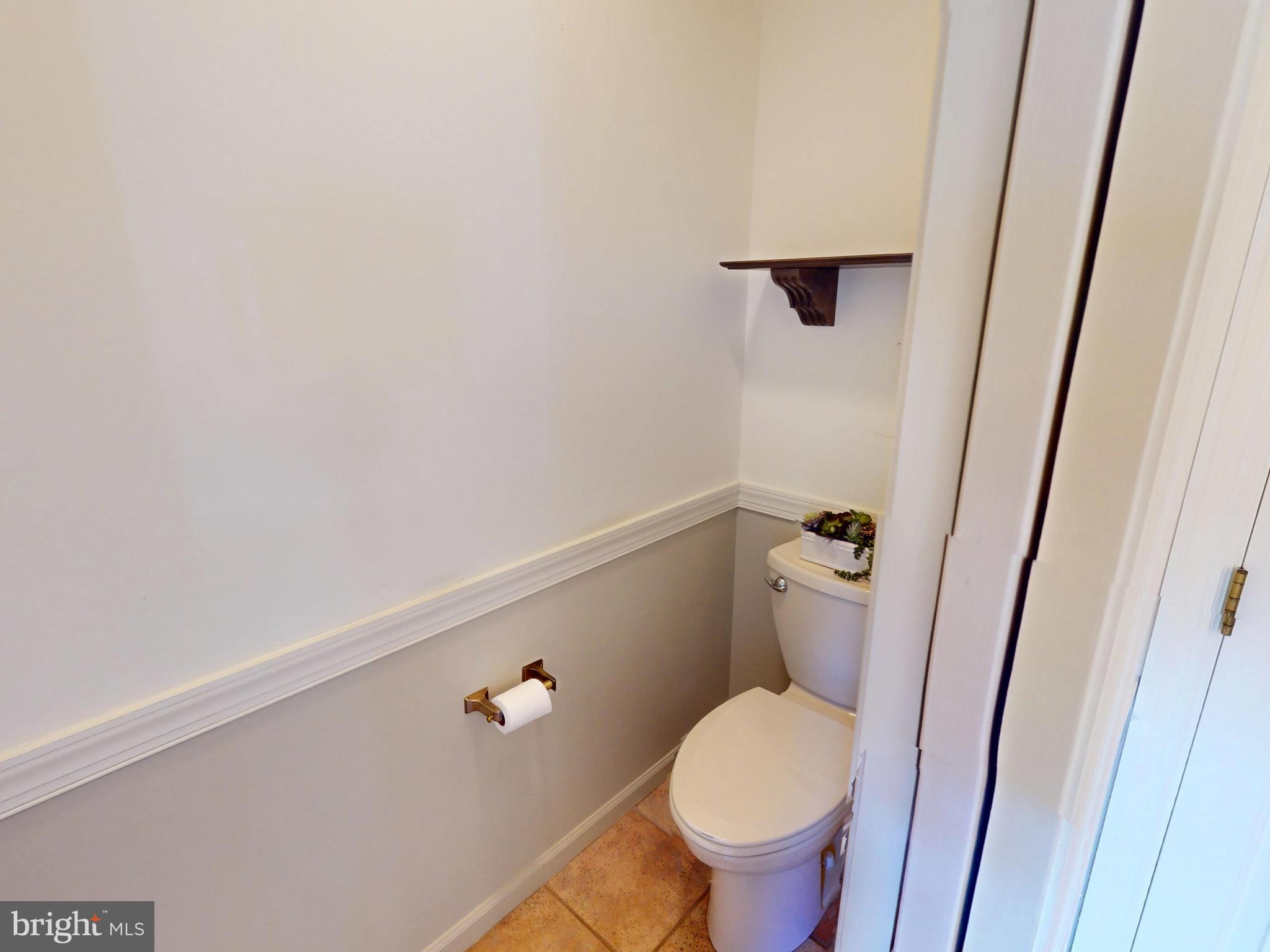 128 Colonial Court State College, PA 16801 - Photo 14 of 39 a bathroom with a toilet and a shower