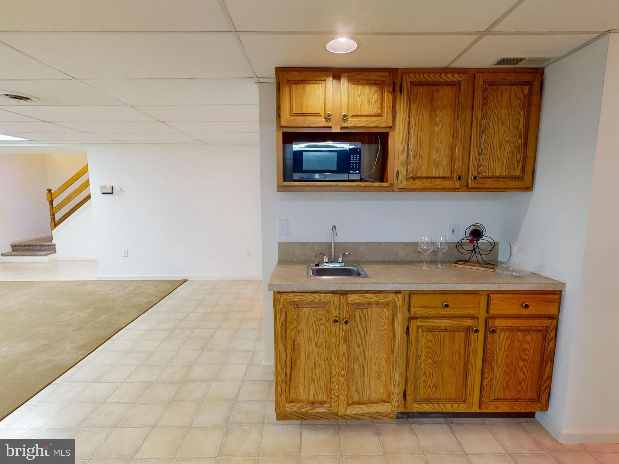 128 Colonial Court State College, PA 16801 - Photo 27 of 39