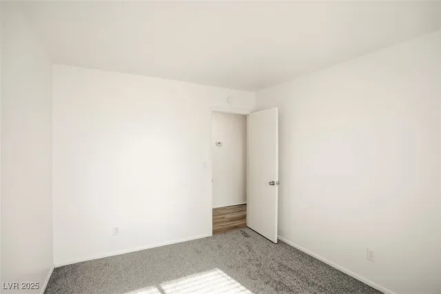 $420,000 | 720 North Sloan Lane, Las Vegas, NV 89110