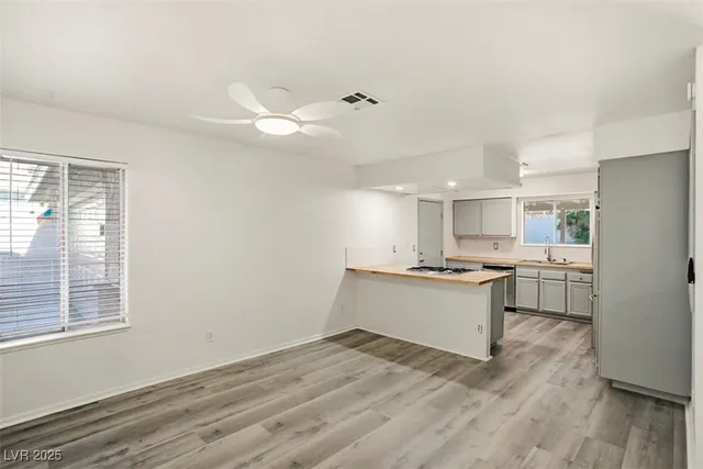 $420,000 | 720 North Sloan Lane, Las Vegas, NV 89110