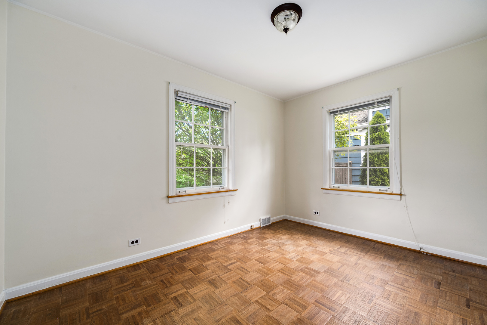 2104 Linneman Street Glenview, IL 60025 - Photo 7 of 19 an empty room with windows