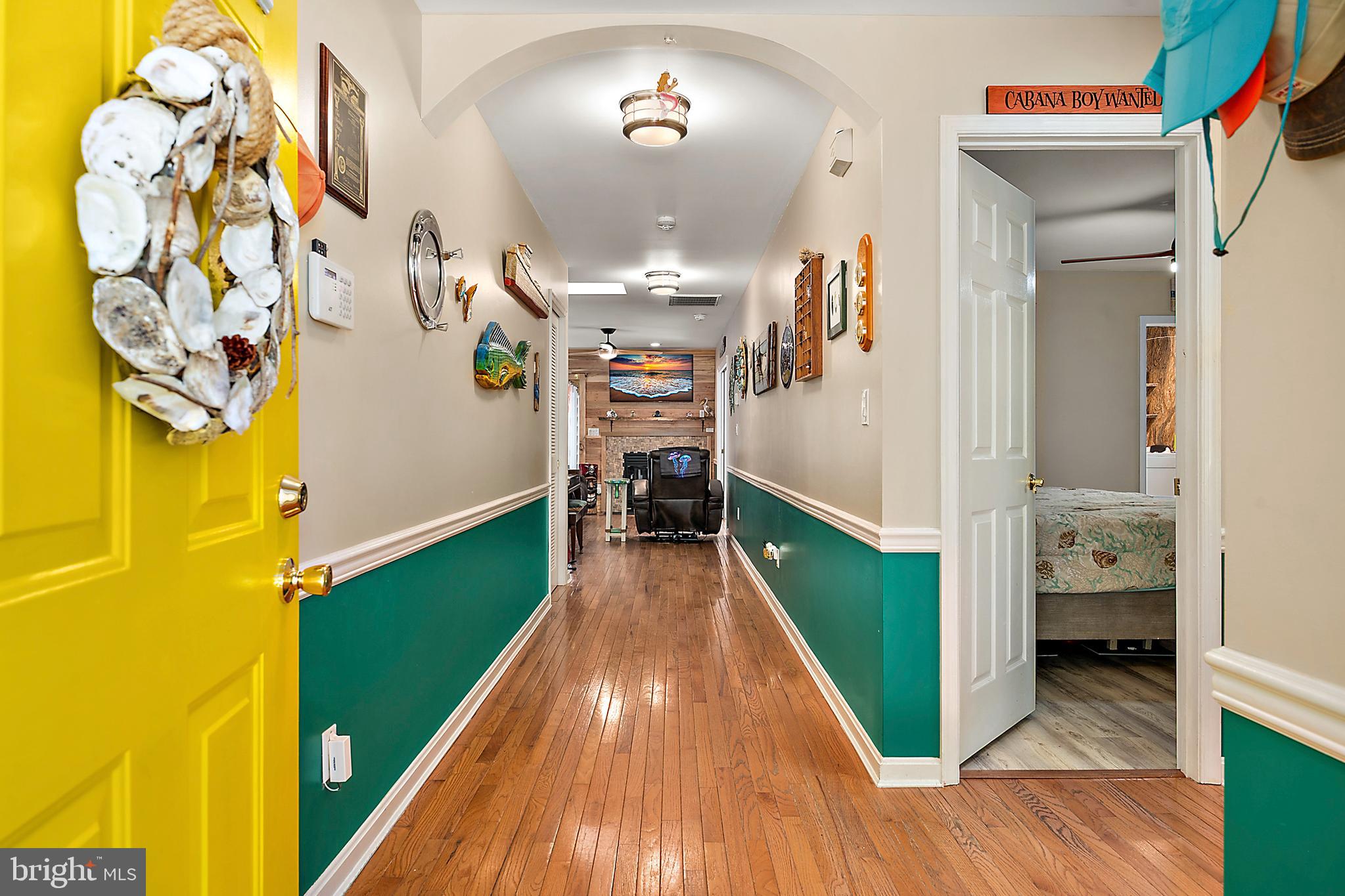 14 Boston Drive Berlin, MD 21811 - Photo 5 of 59 Foyer