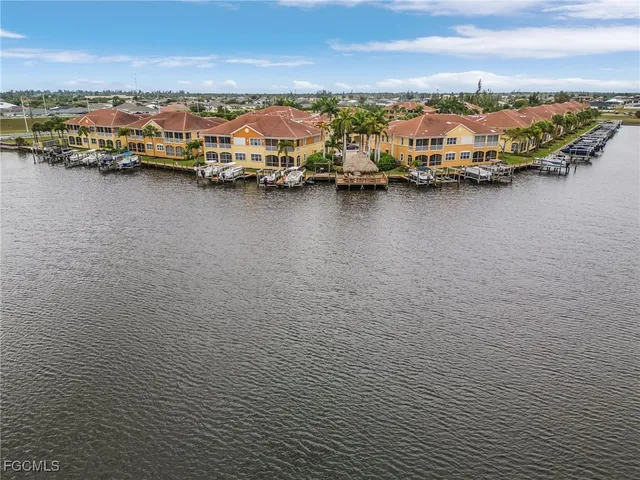 $518,700 | 175 Shadroe Cove Circle, Unit 1101, Cape Coral, FL 33991