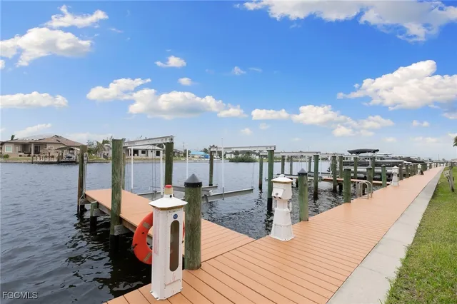 $518,700 | 175 Shadroe Cove Circle, Unit 1101, Cape Coral, FL 33991