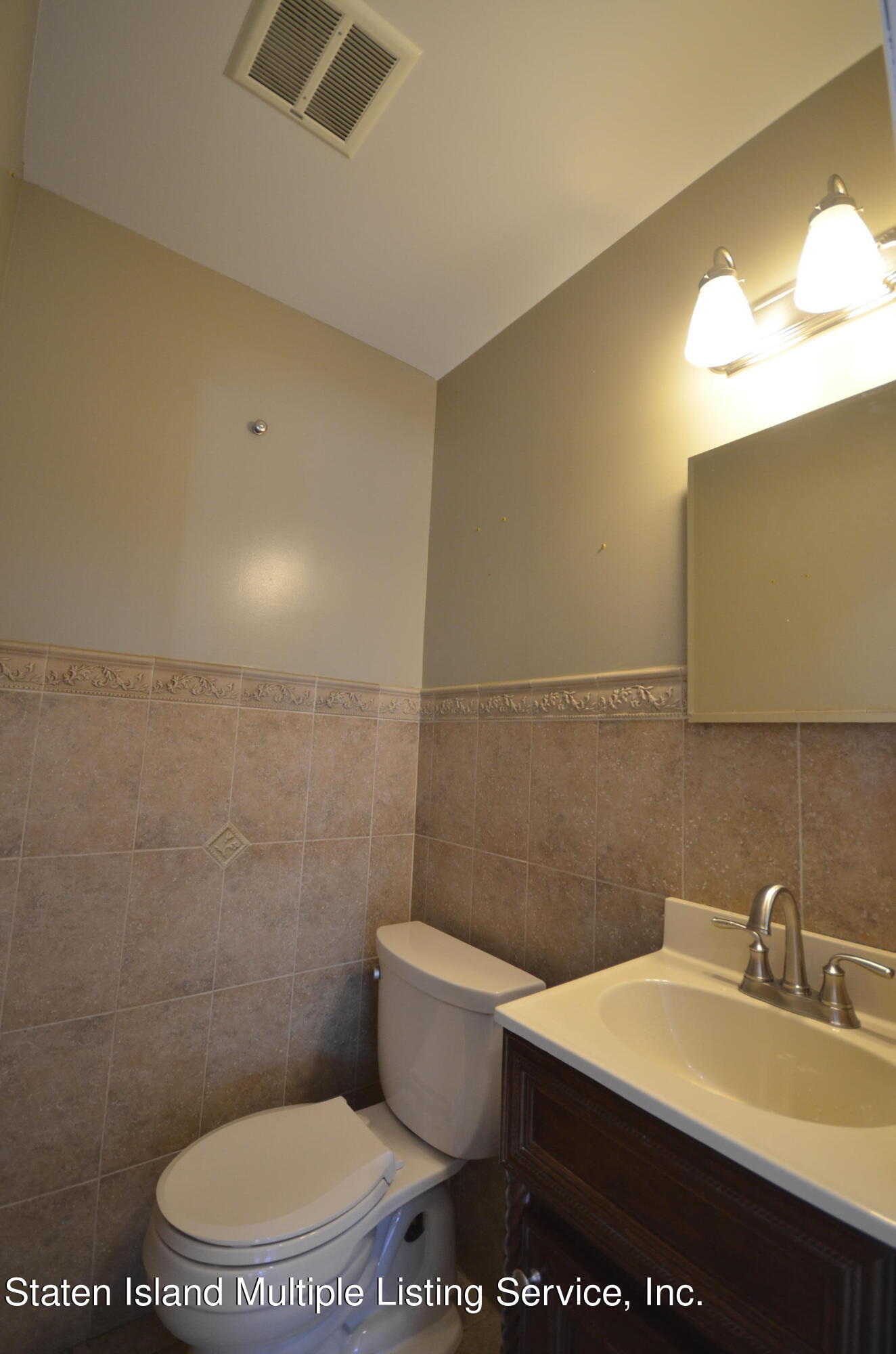 63 Adlai Circle Staten Island, NY 10312 - Photo 9 of 23 1st fl bath