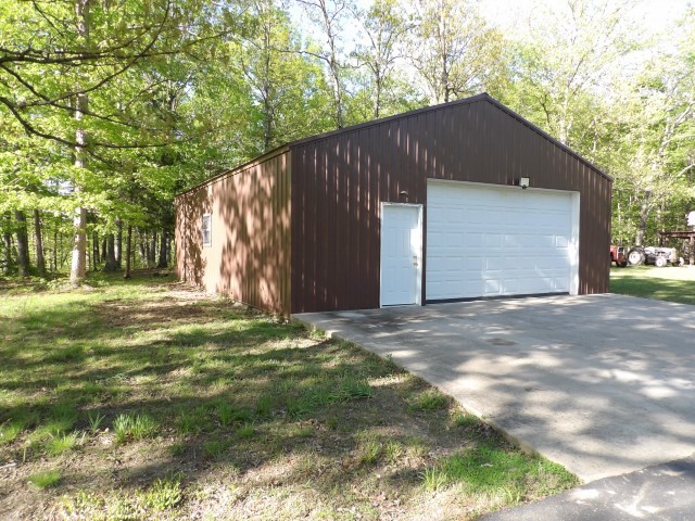 208 Goodman Branch Road Hohenwald, TN 38462 - Photo 7 of 39 Gallery Image 7