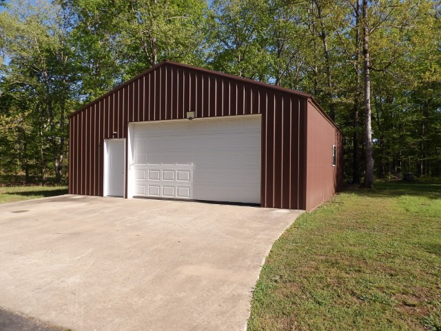 208 Goodman Branch Road Hohenwald, TN 38462 - Photo 8 of 39 Gallery Image 8