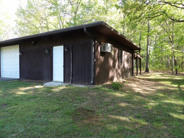 208 Goodman Branch Road Hohenwald, TN 38462 - Photo 9 of 39 Gallery Image 9