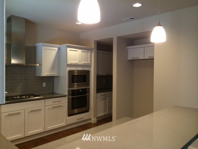 23116 19th Place West Bothell, WA 98021 - Photo 3 of 8