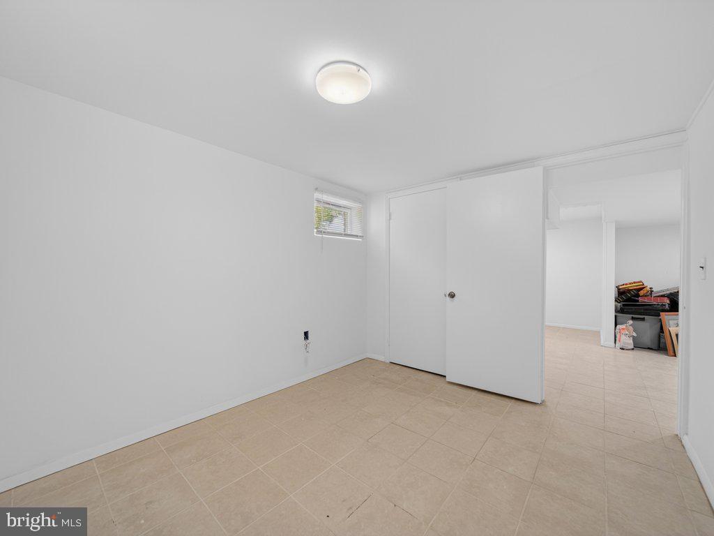10402 Royalton Terrace Silver Spring, MD 20901 - Photo 29 of 31 bonus room #2