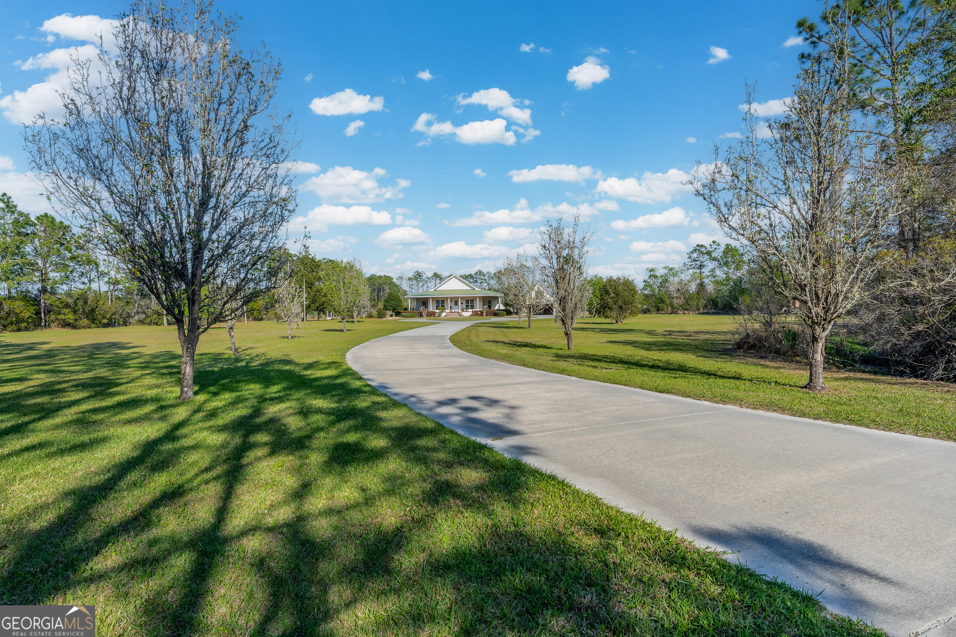 3300 Connor Lane Waycross, GA 31503 - Photo 4 of 42 a view of a golf course