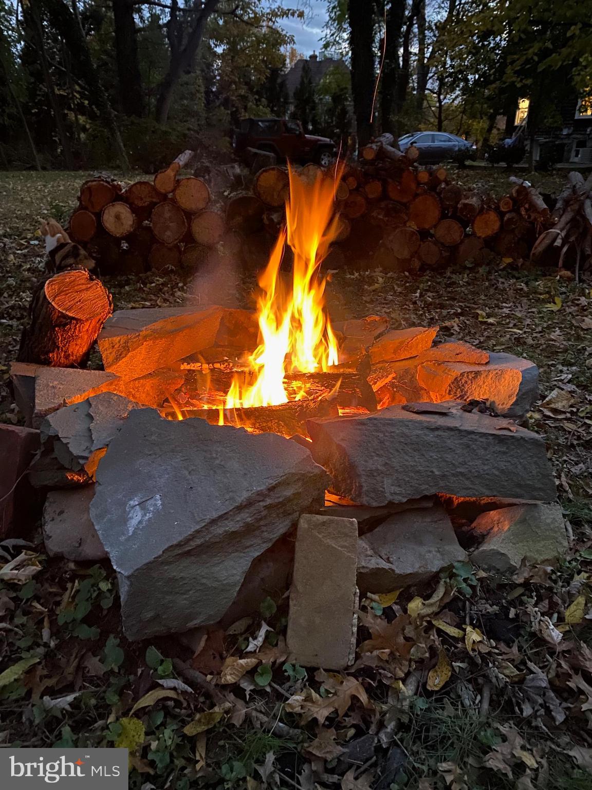 5713 Roland Avenue Baltimore, MD 21210 - Photo 24 of 29 a outdoor sitting area with a sink