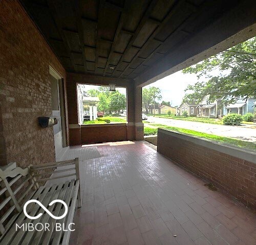 1023 Franklin Street Columbus, IN 47201 - Photo 2 of 53