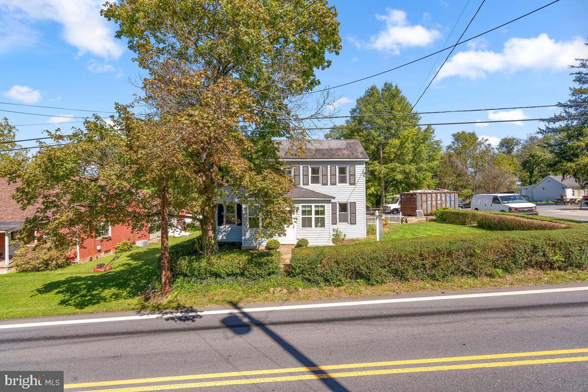 12514 Fingerboard Road Monrovia, MD 21770 - Photo 2 of 44 Gallery Image 2
