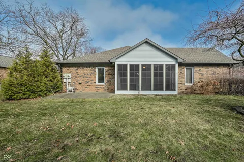 $300,000 | 9540 Drakeford Drive, Indianapolis, IN 46260