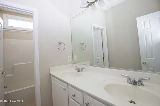 $2,100 | 102 Newington Way, Aberdeen, NC 28315