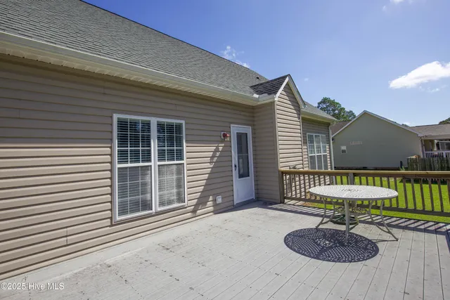 $2,100 | 102 Newington Way, Aberdeen, NC 28315