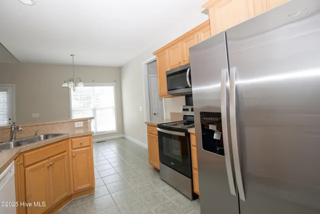 $2,100 | 102 Newington Way, Aberdeen, NC 28315