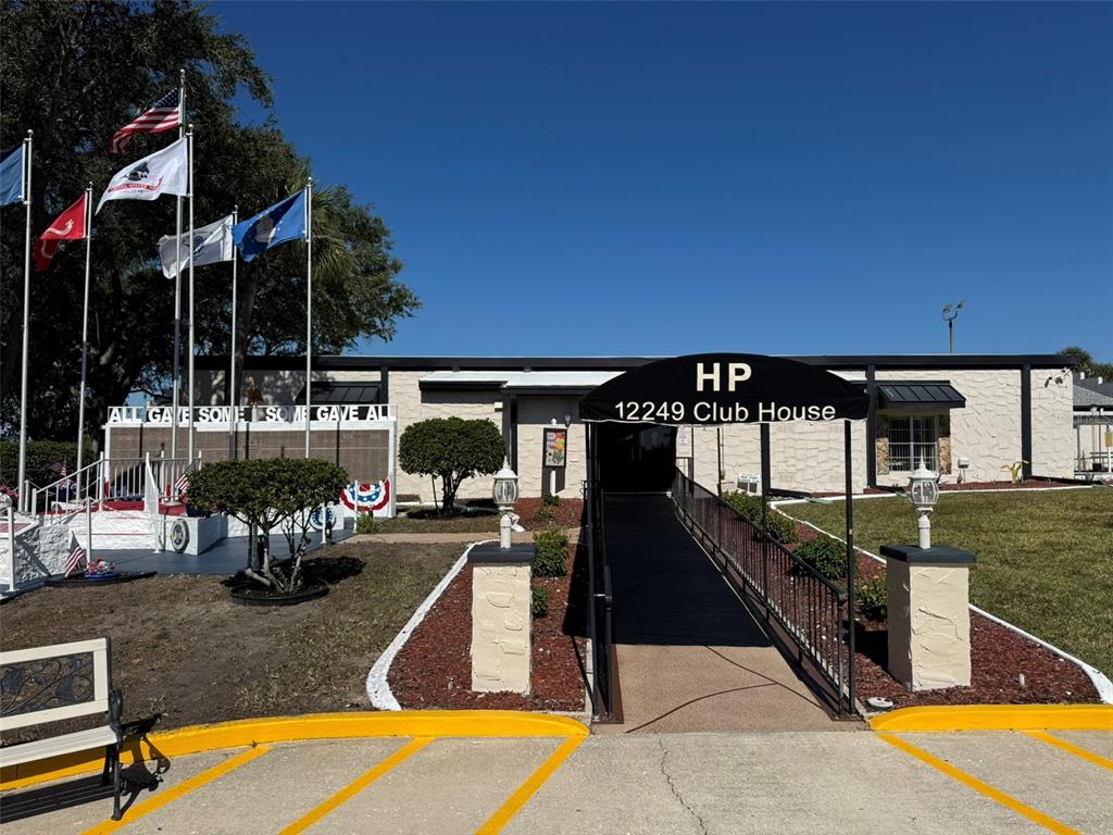9100 Highpoint Boulevard Brooksville, FL 34613 - Photo 30 of 42 a view of swimming pool with seating space