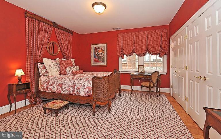 2210 Windsor Road Alexandria, VA 22307 - Photo 22 of 30 Bedroom #3