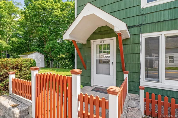 $2,495 | 62 Orrs Mills Road, Unit B, Salisbury Mills, NY 12577