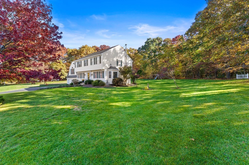 39 Chamberlain Road Uxbridge, MA 01569 - Photo 34 of 42 Gallery Image 34