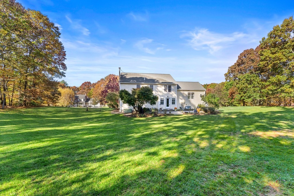 39 Chamberlain Road Uxbridge, MA 01569 - Photo 36 of 42 Gallery Image 36