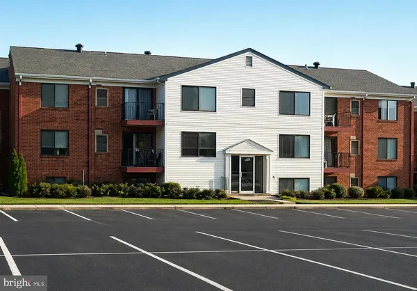 $259,900 | 125 P Clubhouse Drive Southwest, Unit 10, Leesburg, VA 20175