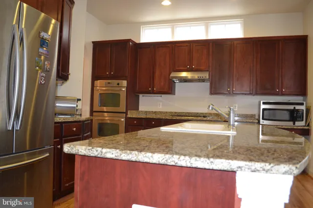 $3,550 | 23857 Burdette Forest Road, Clarksburg, MD 20871