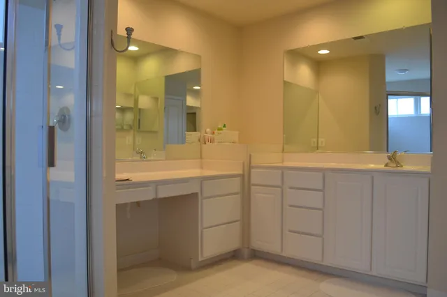 $3,550 | 23857 Burdette Forest Road, Clarksburg, MD 20871