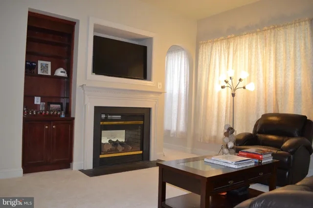 $3,550 | 23857 Burdette Forest Road, Clarksburg, MD 20871