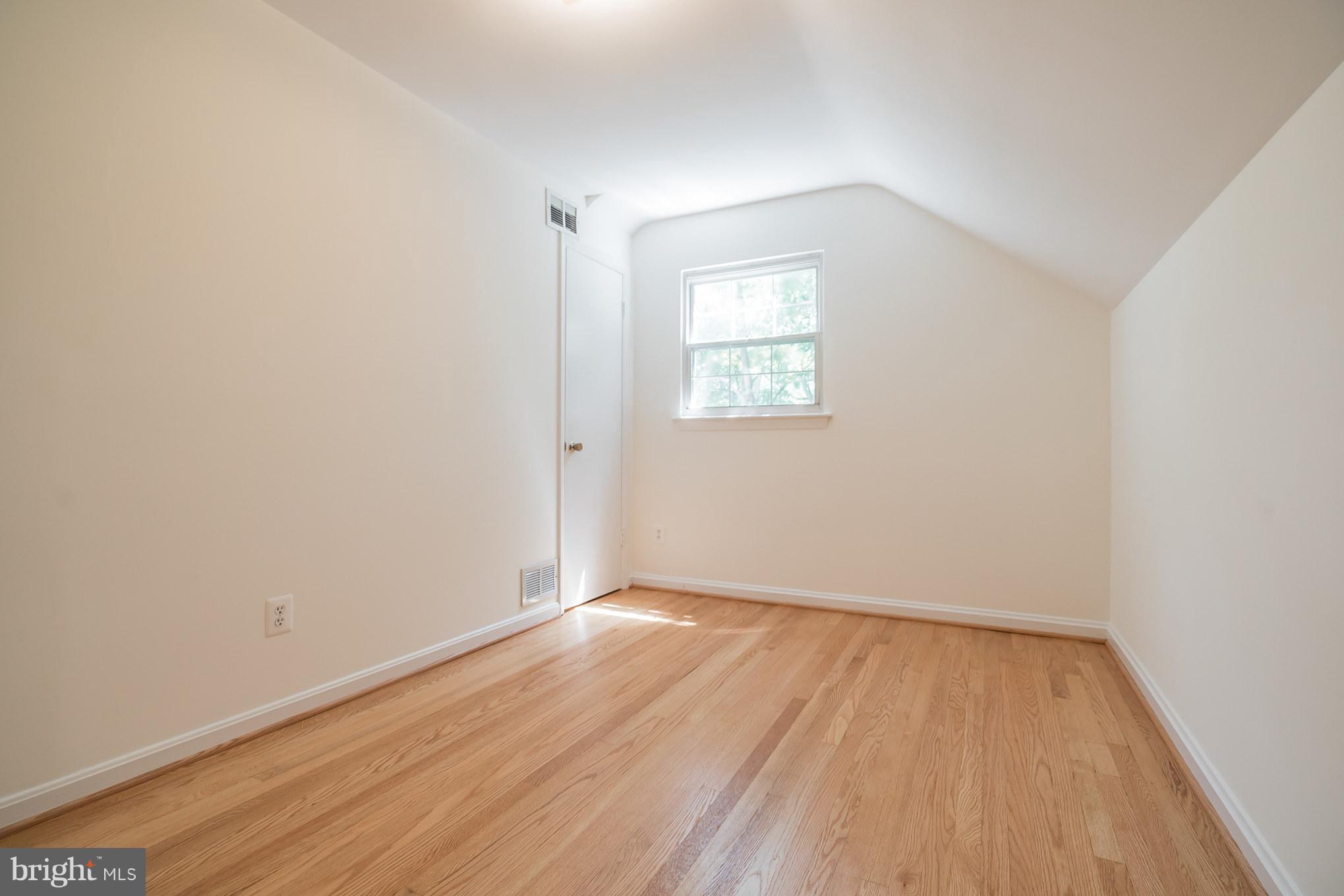 8813 Walnut Hill Road Chevy Chase, MD 20815 - Photo 15 of 30 Bedroom