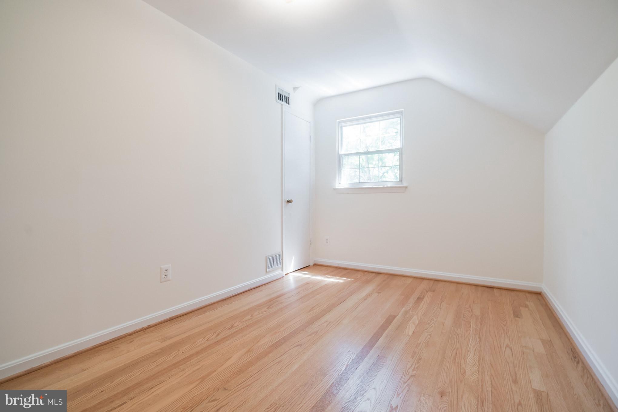 8813 Walnut Hill Road Chevy Chase, MD 20815 - Photo 23 of 30 Bedroom
