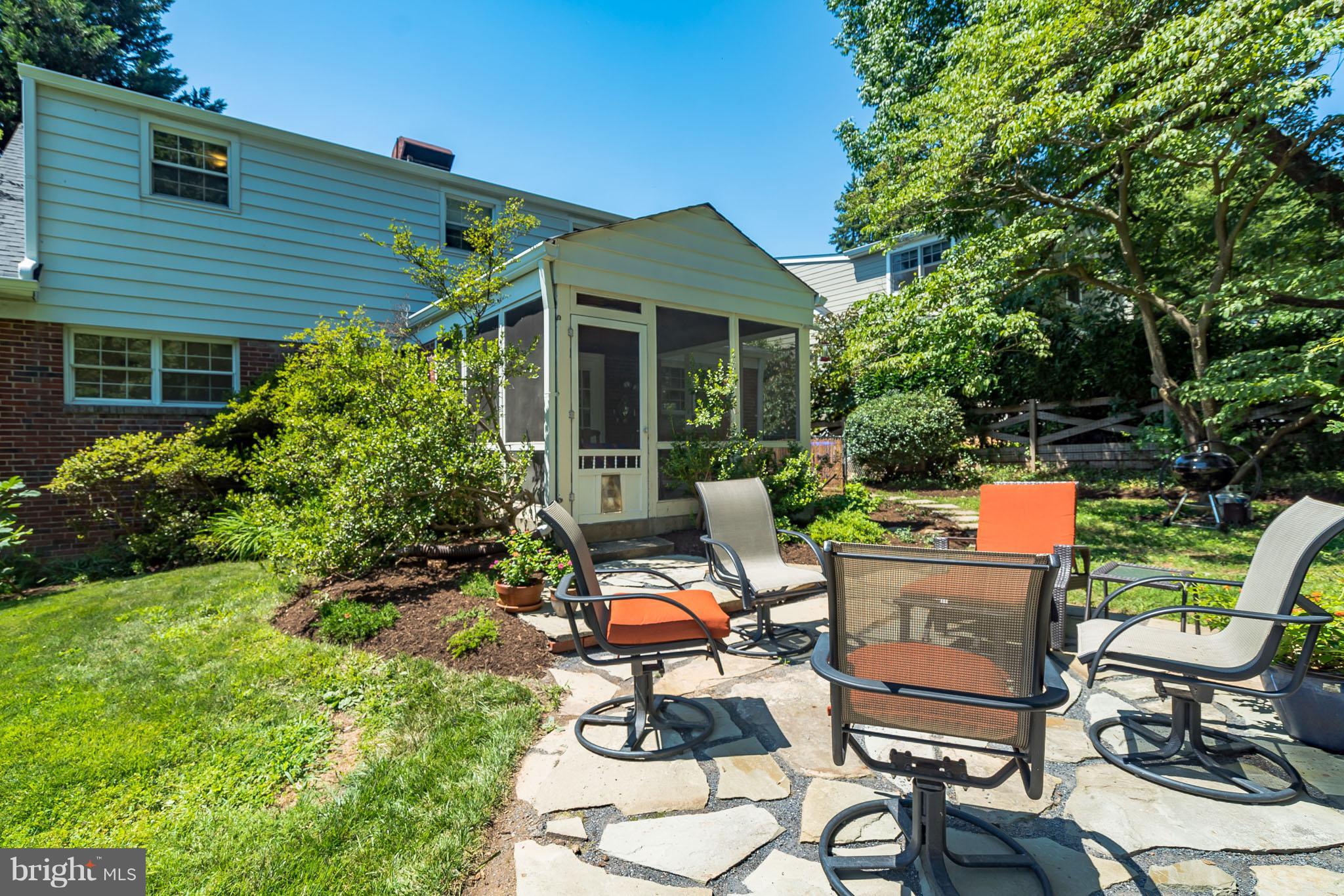 8813 Walnut Hill Road Chevy Chase, MD 20815 - Photo 29 of 30 Exterior (Rear)
