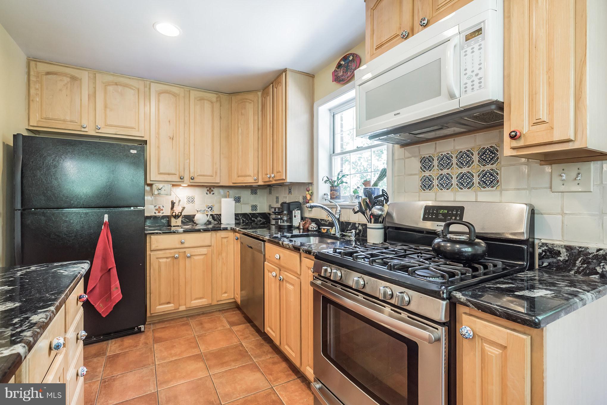 8813 Walnut Hill Road Chevy Chase, MD 20815 - Photo 9 of 30 Kitchen