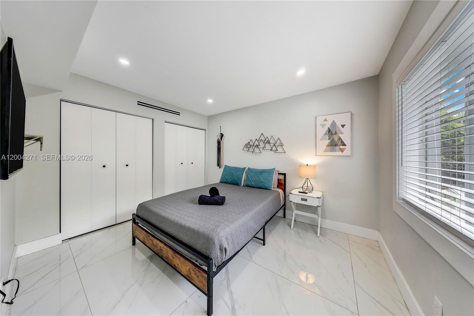 2612 Southwest 12th Street Miami, FL 33135 - Photo 22 of 28