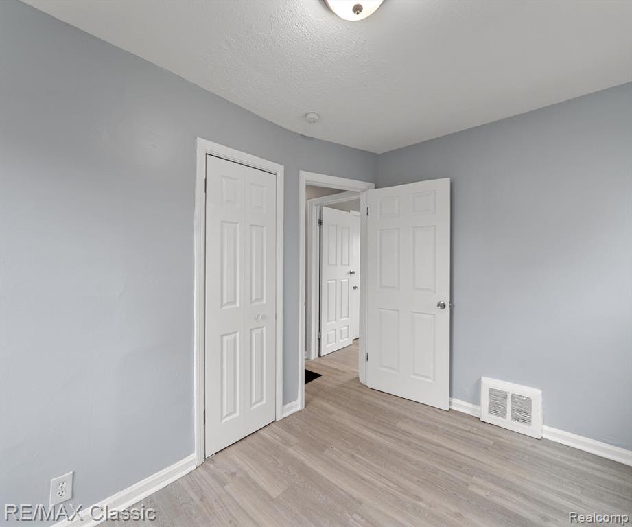26744 Oakland Street Inkster, MI 48141 - Photo 16 of 39