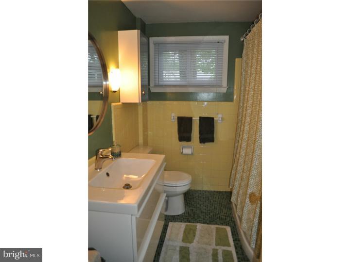 114 West Ridge Road Media, PA 19063 - Photo 10 of 15 Bathroom