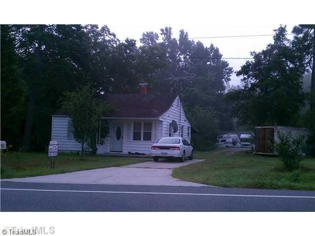 1402 Baker Road High Point, NC 27263 - Photo 1 of 13 Gallery Image 1