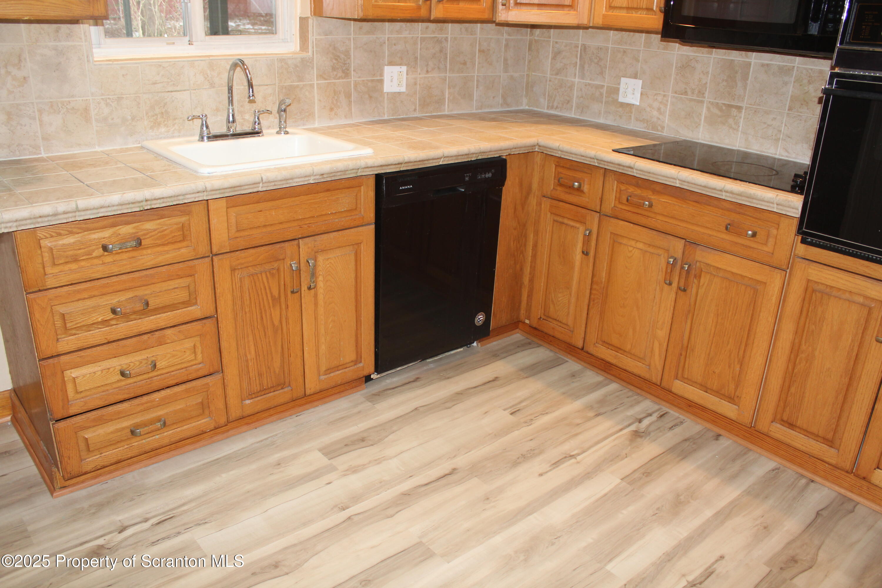 347 Terrace Avenue Shavertown, PA 18708 - Photo 20 of 59 Kitchen