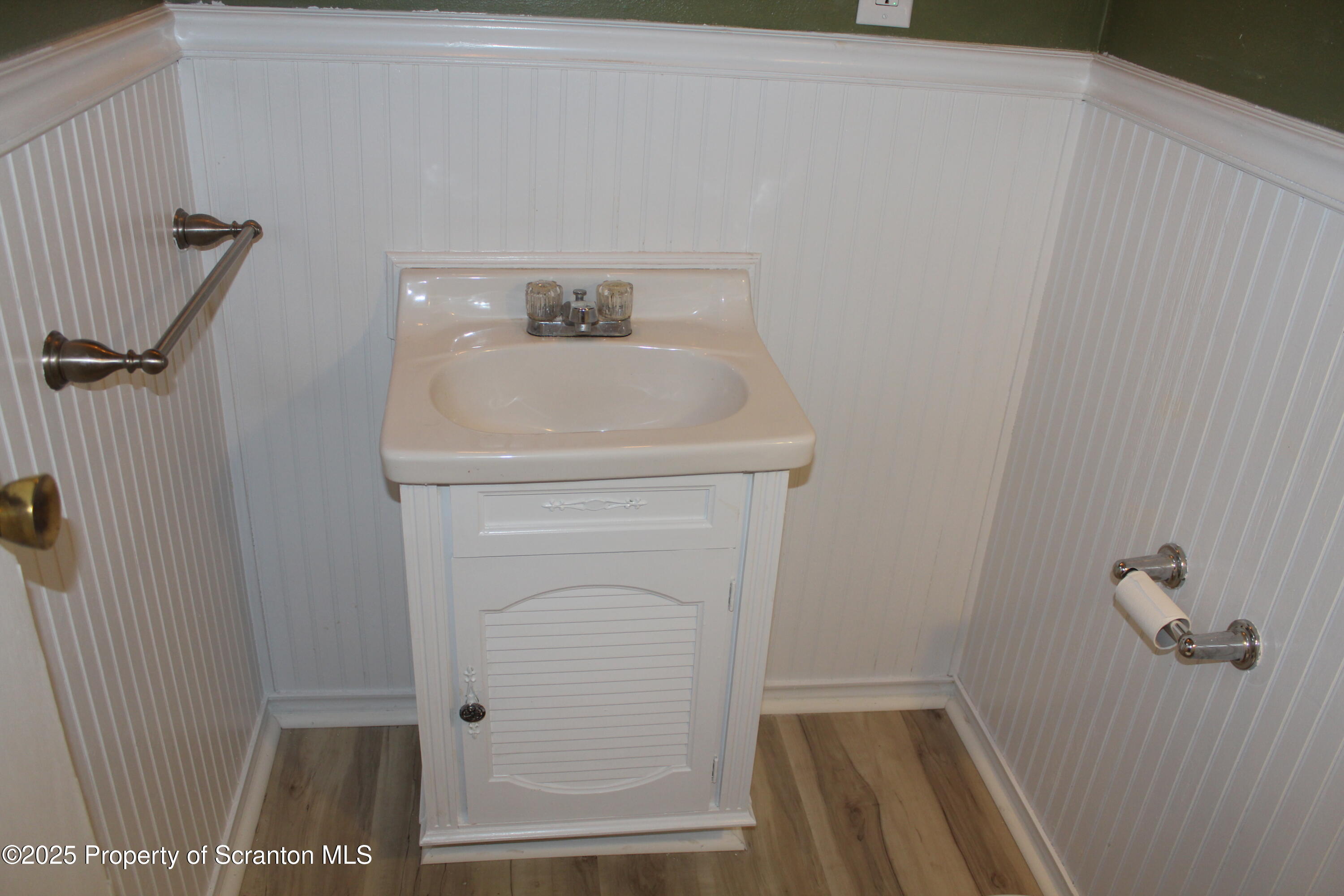 347 Terrace Avenue Shavertown, PA 18708 - Photo 46 of 59 a bathroom with a sink and mirror