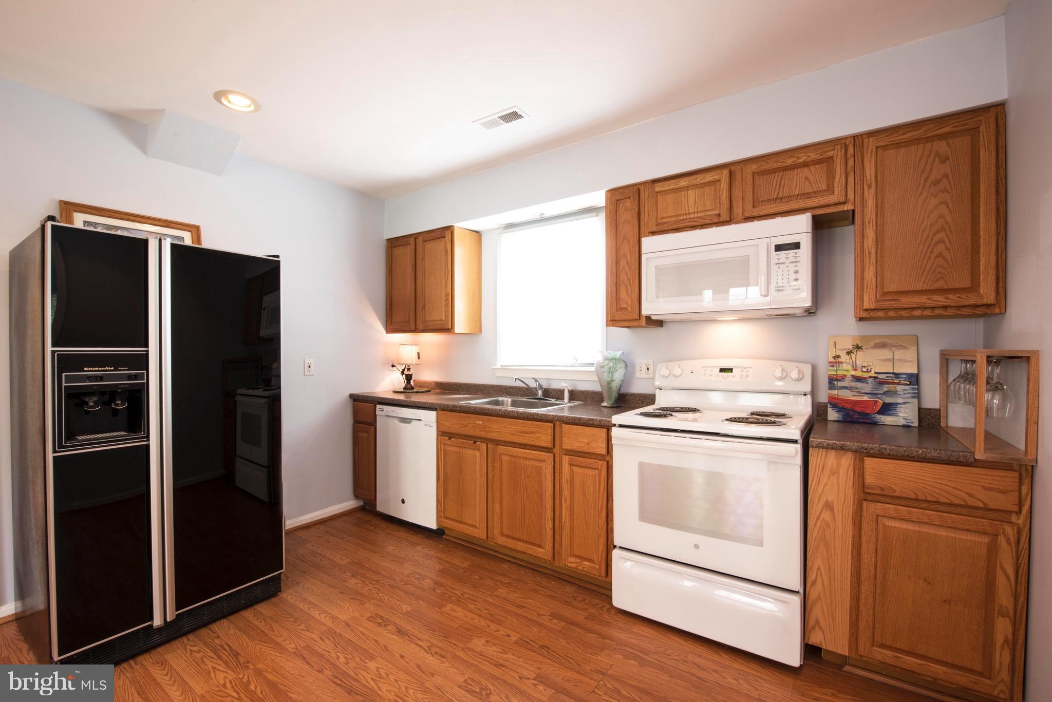 1908 Blue Ridge Road Edgewater, MD 21037 - Photo 7 of 28 Kitchen