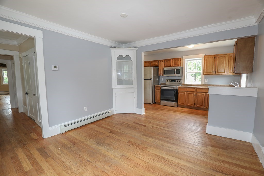77 Keyes Road Westford, MA 01886 - Photo 8 of 26