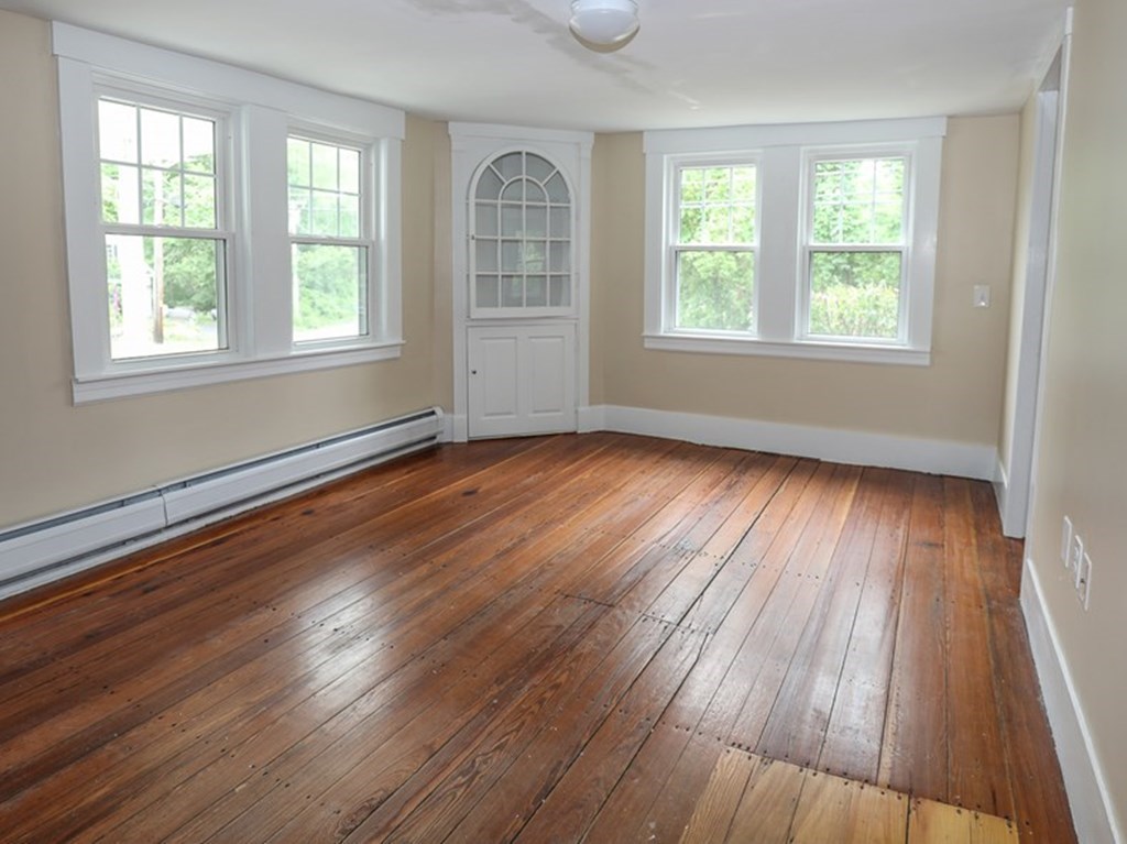 77 Keyes Road Westford, MA 01886 - Photo 10 of 26