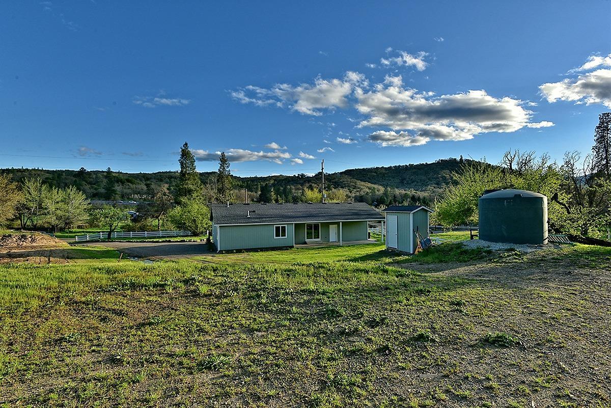 10098 Blackwell Road Central Point, OR 97502 - Photo 27 of 30 Additional Photo