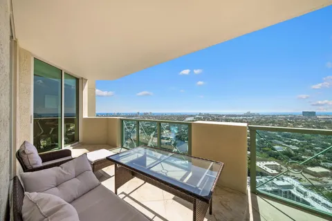 $1,350,000 | 411 North New River Drive East, Unit 3605, Fort Lauderdale, FL 33301
