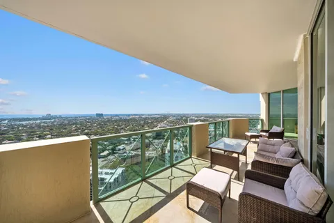 $1,350,000 | 411 North New River Drive East, Unit 3605, Fort Lauderdale, FL 33301